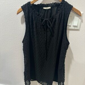 Chic Black Sleeveless Blouse